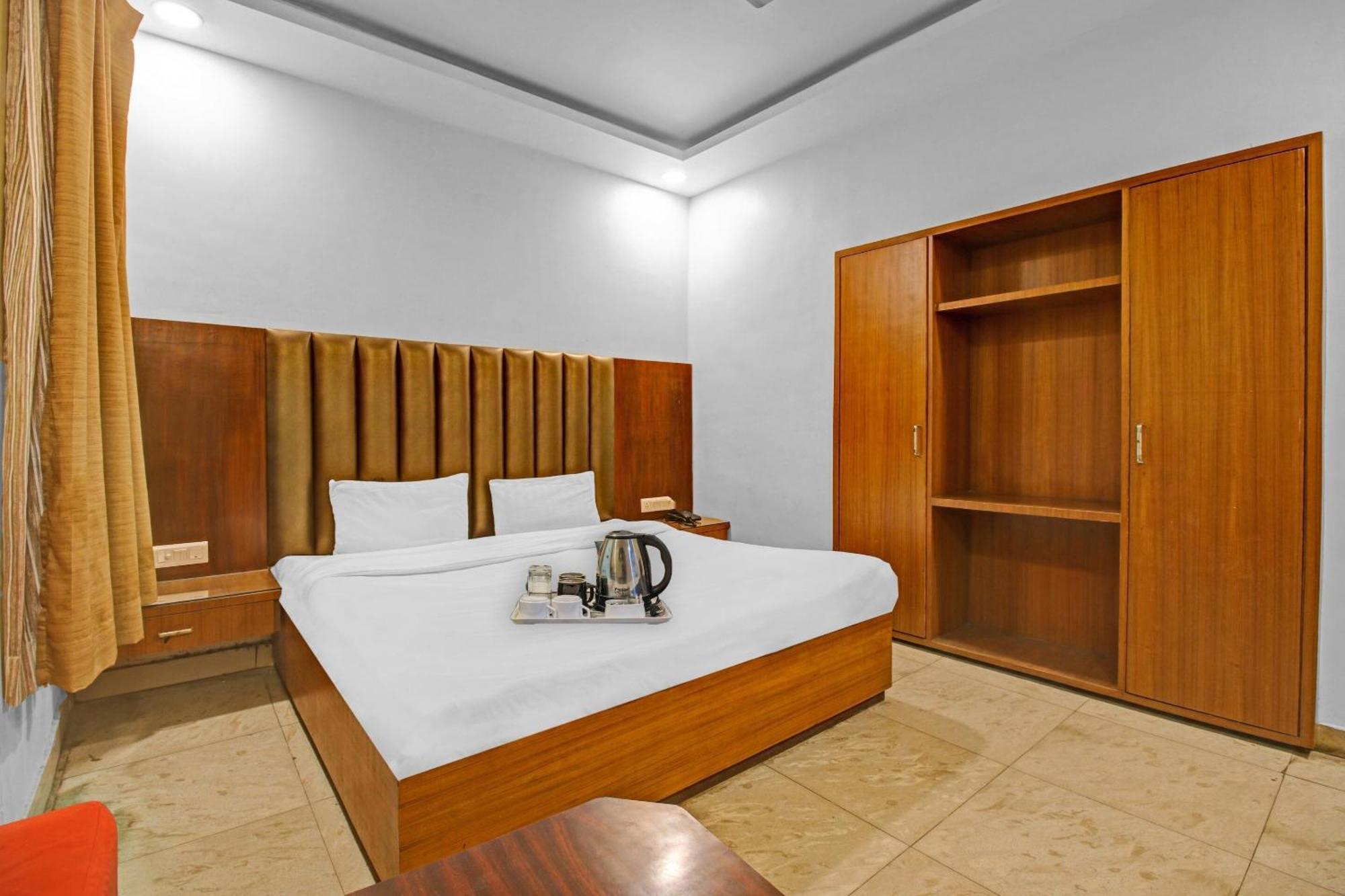 Collection O Surya Hotel Bhopal Exterior foto