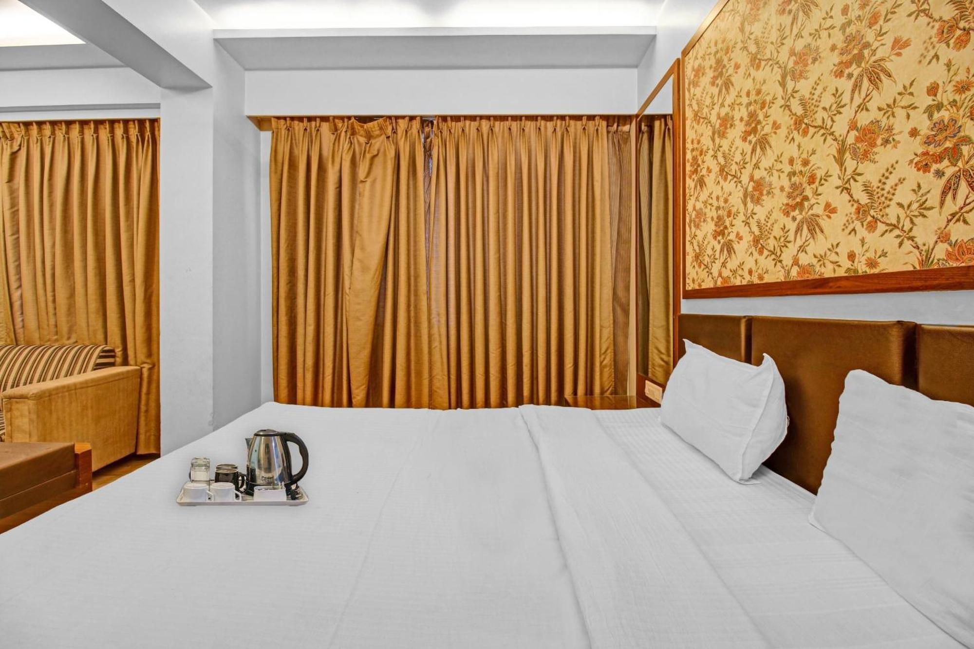 Collection O Surya Hotel Bhopal Exterior foto