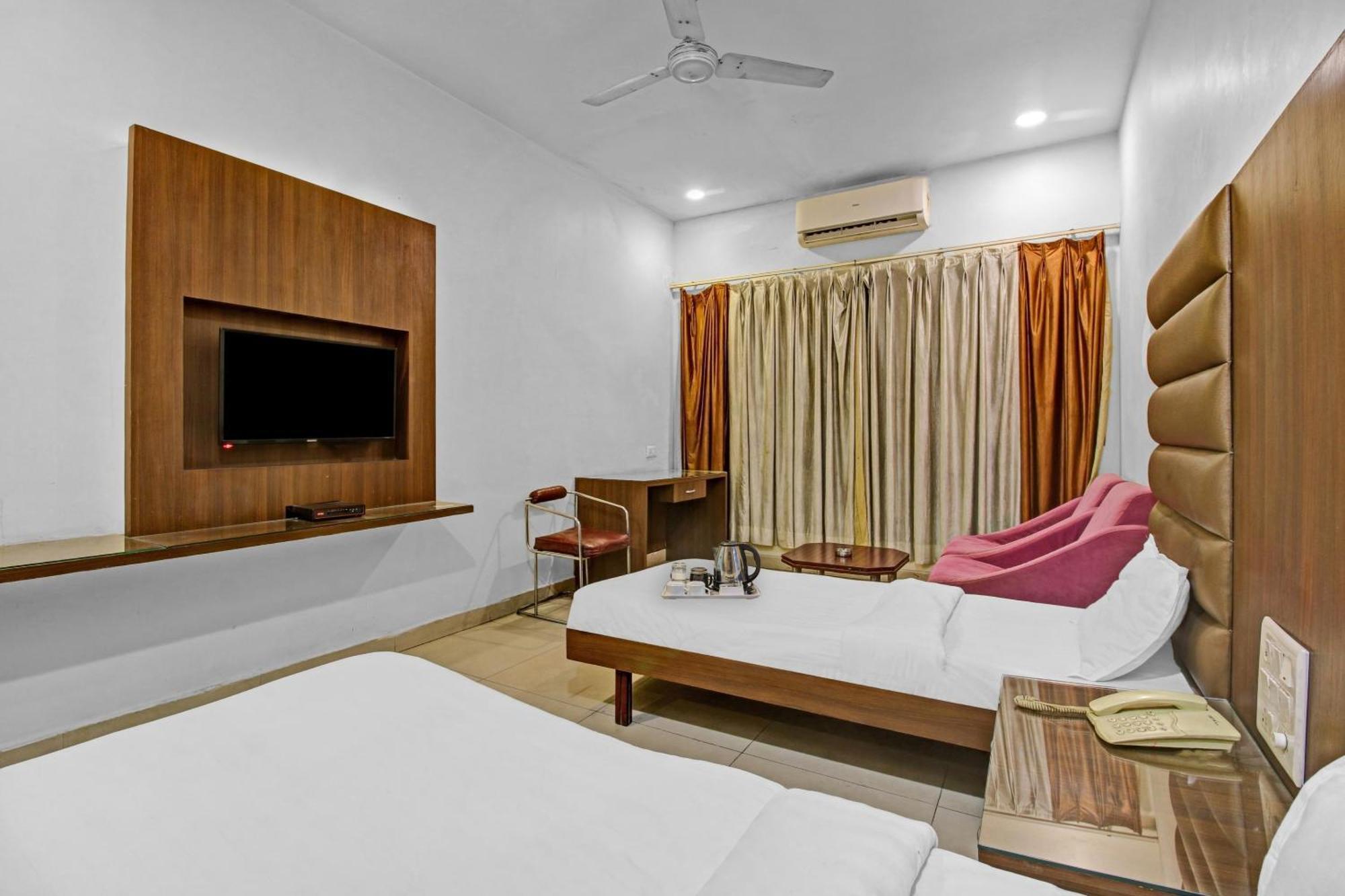 Collection O Surya Hotel Bhopal Exterior foto